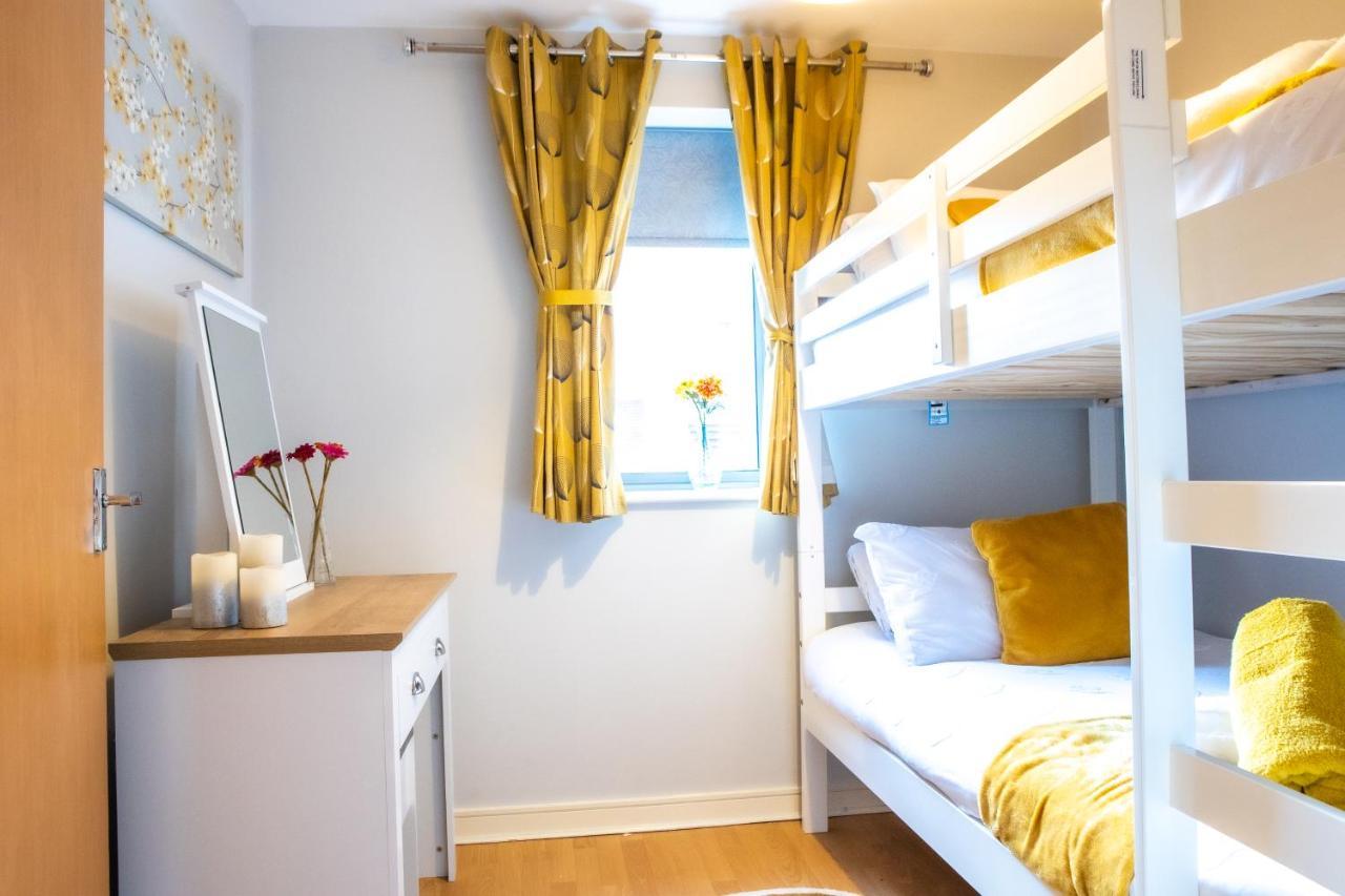 Newly Furnished Appartment Near Train Station Wolverhampton Exteriör bild